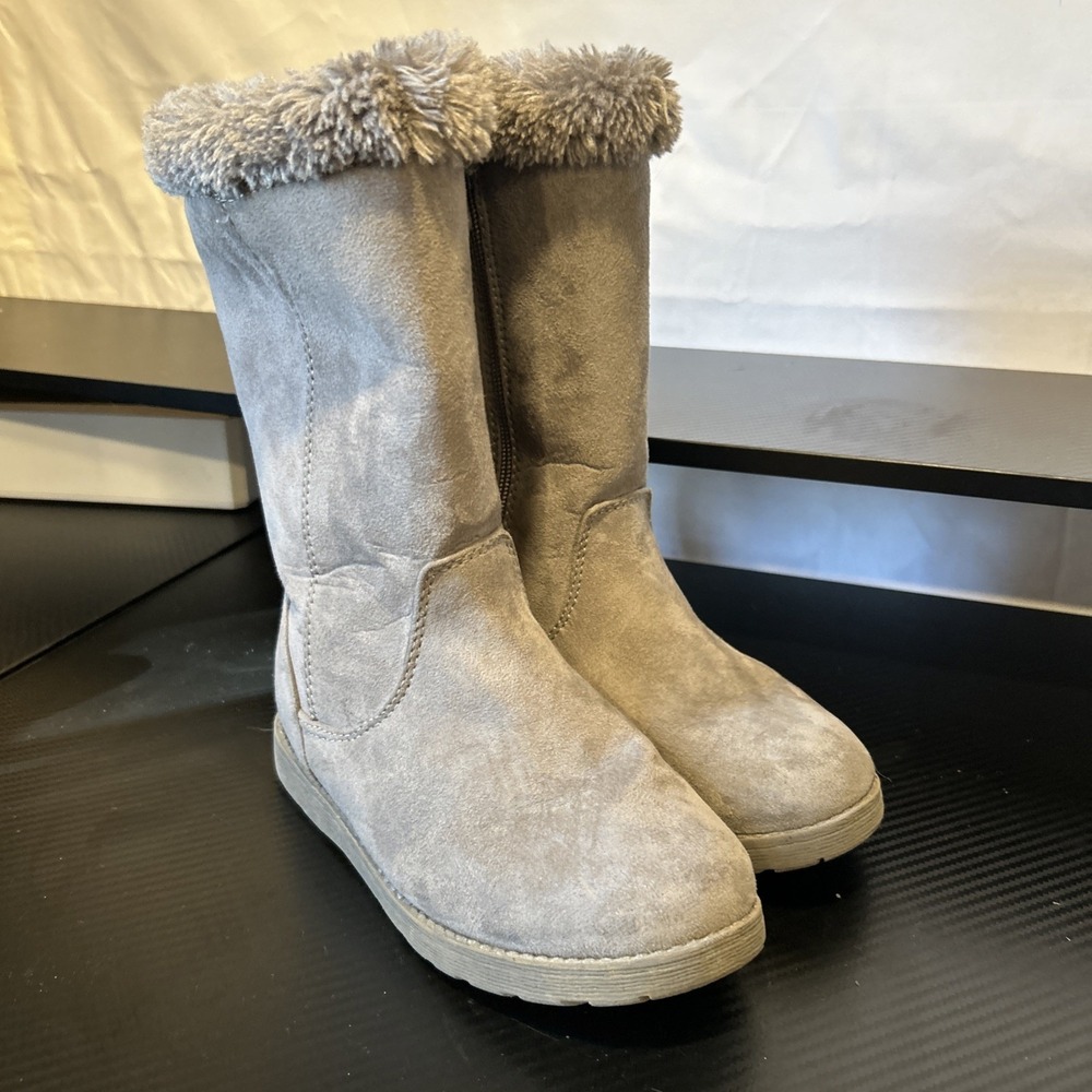 Cat & Jack Girls'‎ Kameryn Faux Fur Shearling Boots Gray 1